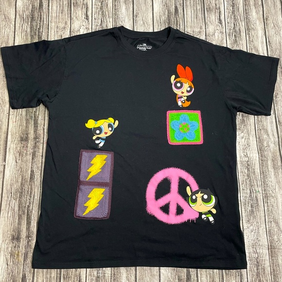Ladies Large 11/13 Power Puff Girls shirt Awesome short Like New! “Super Fierce” - Picture 1 of 12